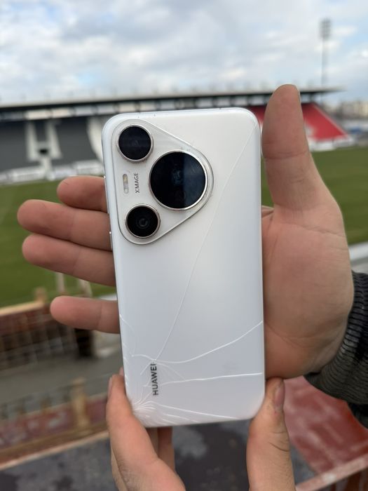 Продавам телефон HUAWEI Pura 70 Pro
Състояние: Употребяван, с леко увр