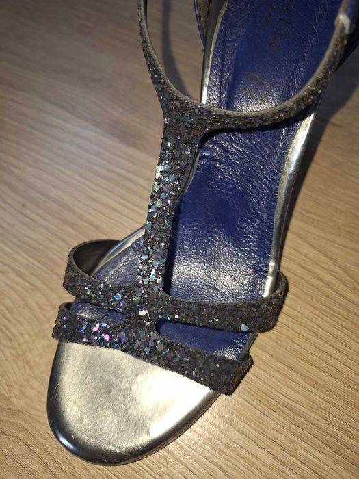 Красивые босоножки размер 39