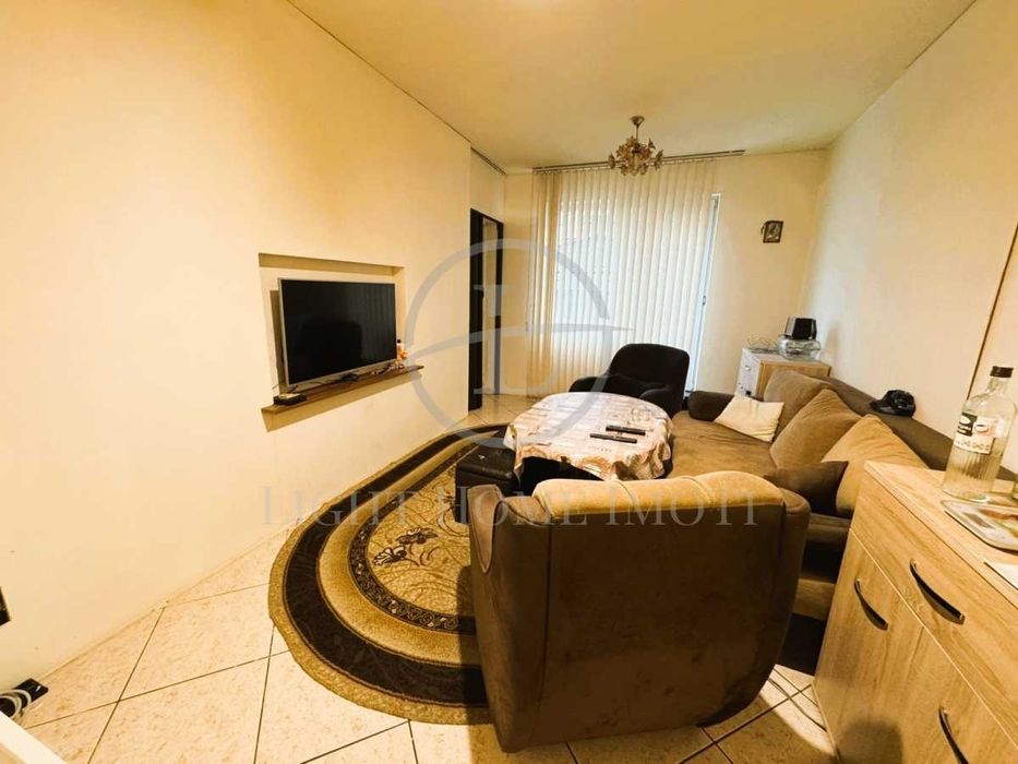 Продава се Тристаен апартамент в Пловдив, Каменица 1 - 102 кв.м за 1275 €/кв.м - Снимка #3
