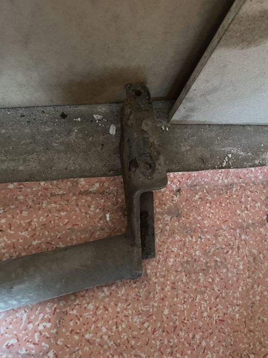 Фаркоп для машины