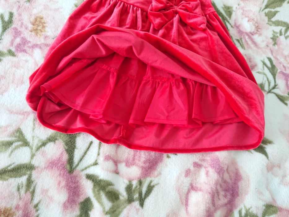 Rochie velur/catifea rosie, H&M, fete 1-1.5 ani, 12-18 luni, 80-86 cm