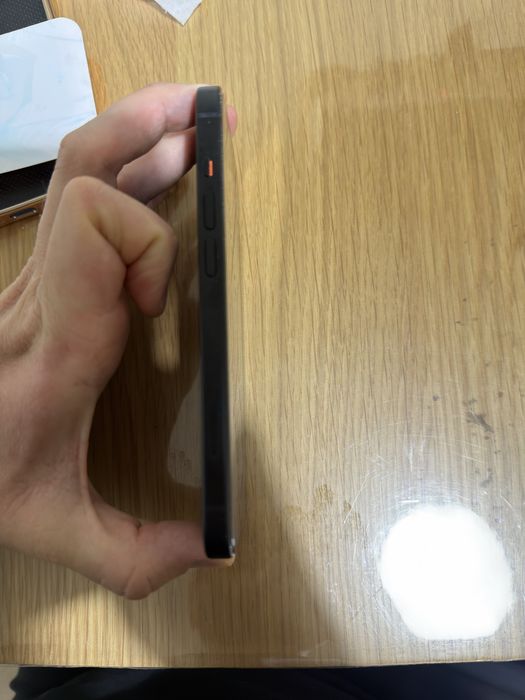 Vand iphone 15 black