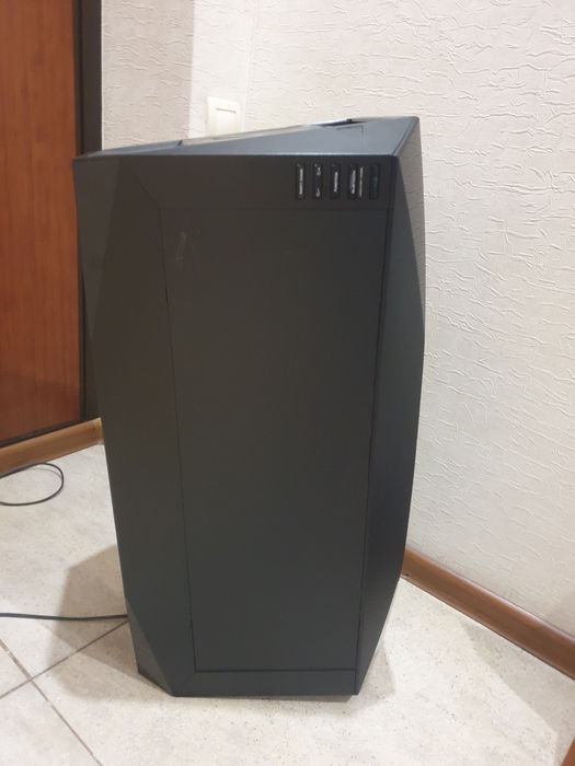 Продам колонку Sony GTK-X1BT