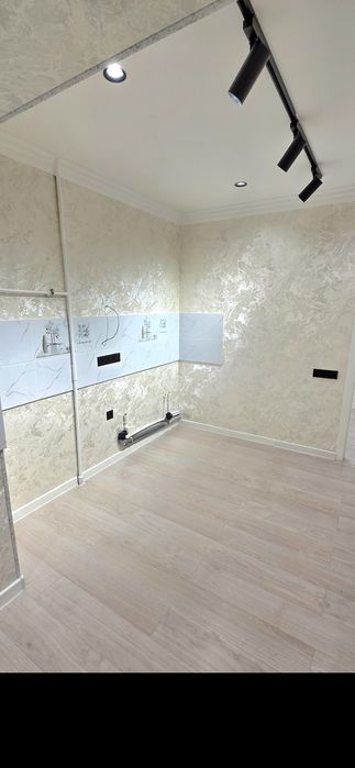 Своя Метро Ойбек