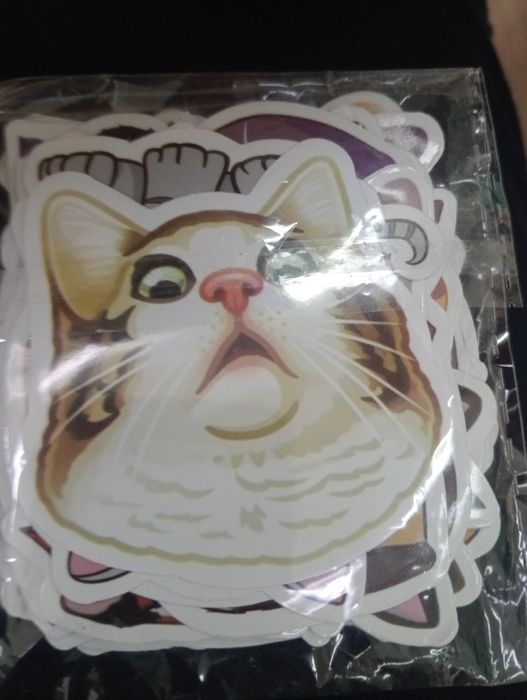 Наклейки с хорошей ценой