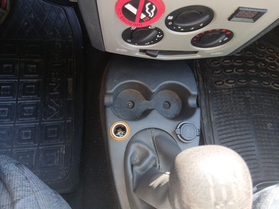 Logan 2005 fara dotari