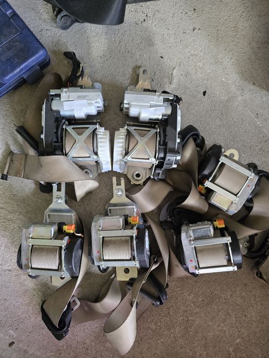 Предпазни колани за Mercedes ,Мерцедес