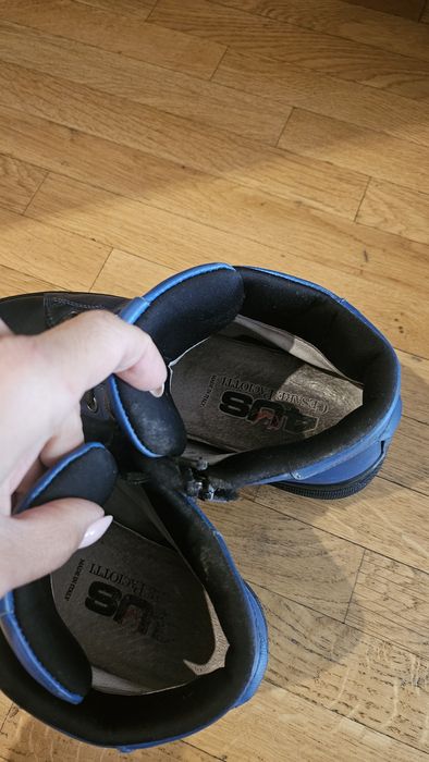DKNY, Armani jeans, 4US