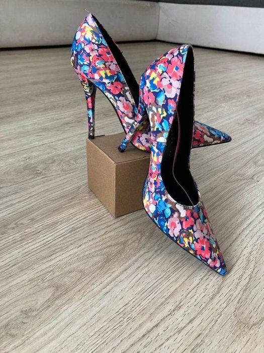 Pantofi zara masura 35