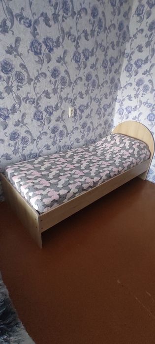 Кровать односпальная