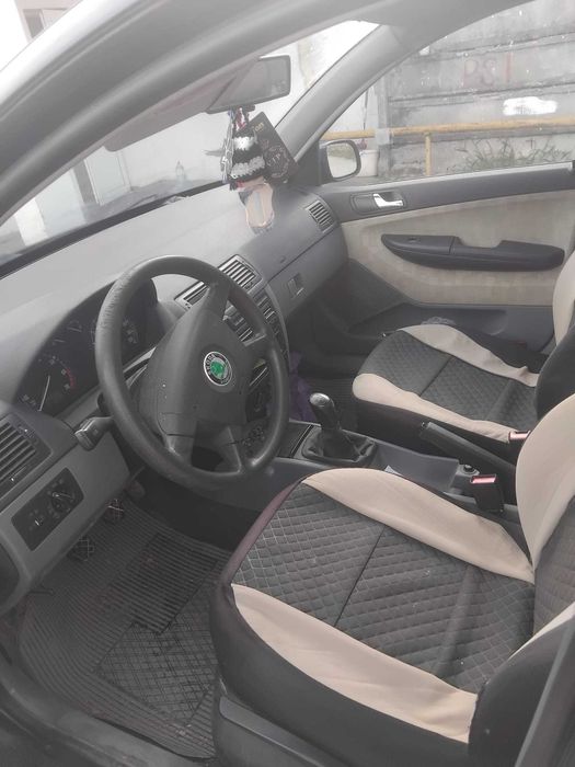 SKODA Fabia 2000 — imagine 5