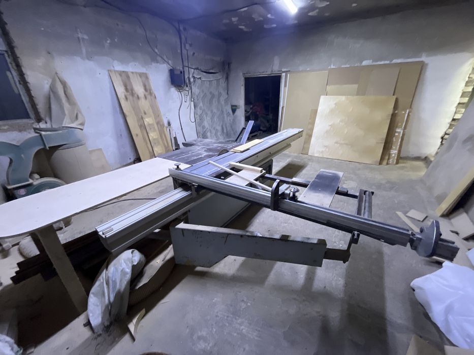 Распиловычный станок