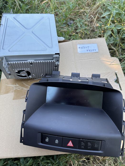 Opel Astra J Комплект Радио с конзола и дисплей