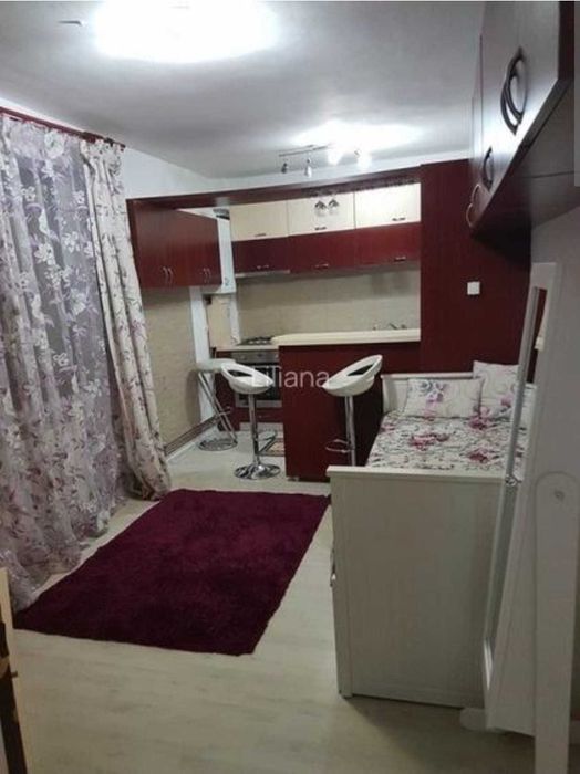 Proprietar inchiriez garsonieră