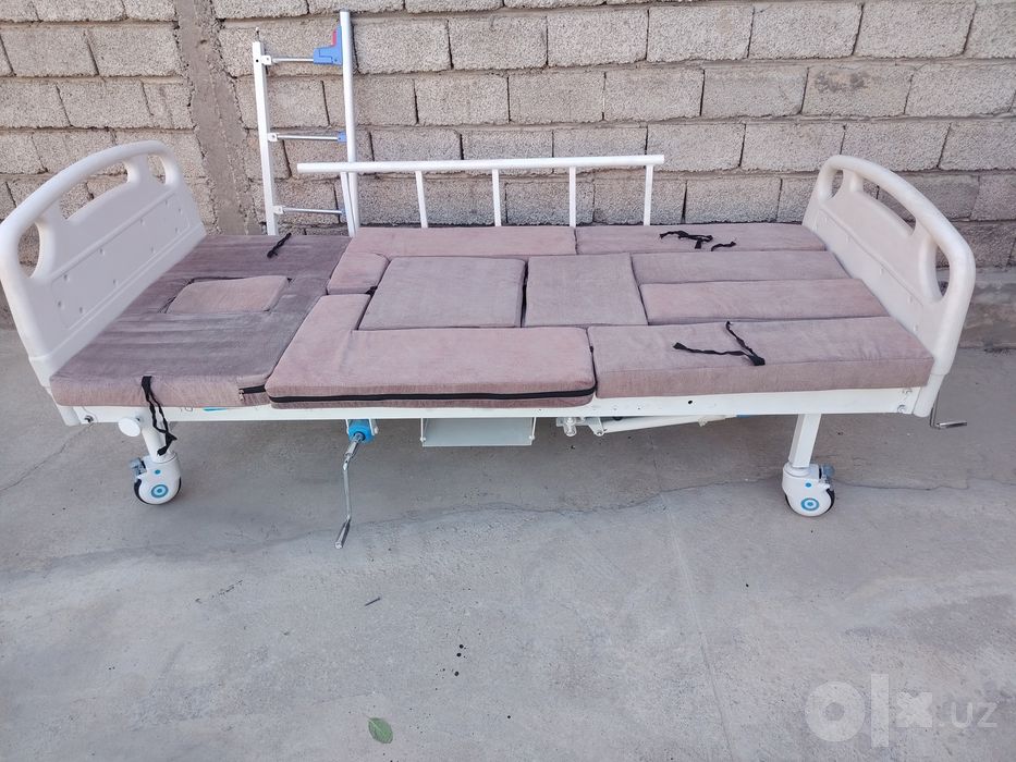 Медицинская функциональная кровать для пациента