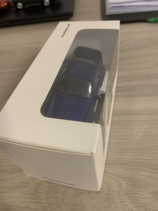 Macheta Porsche 911 turbo 964