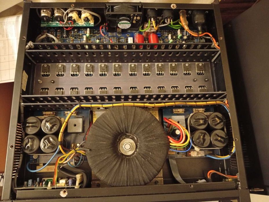 Amplificator C-AUDIO RA3001