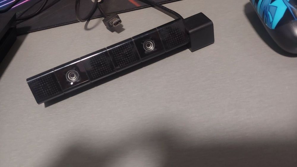 PS4 Slim 500 GB + 2 джойстика