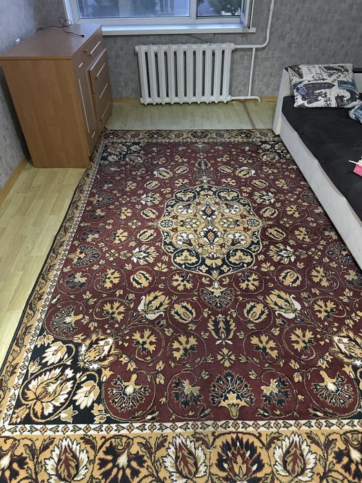 Продам     Ковер