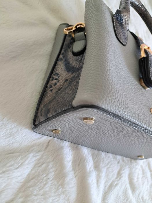 Дамска сива чанта