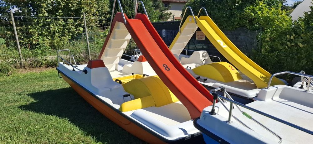 Hidrobiciclete  CAPRI 4 persoane