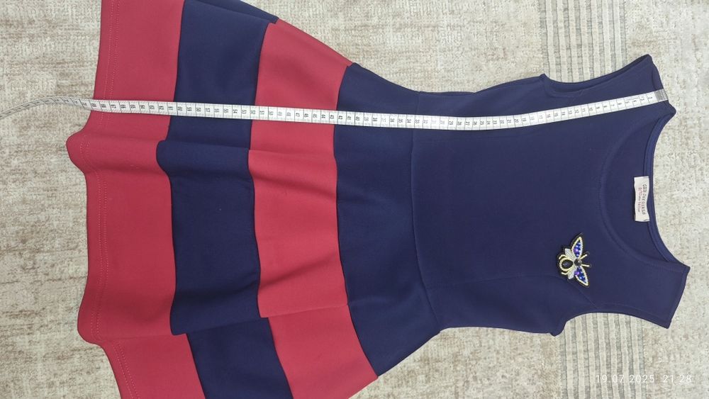 Платье бренд gee jay girls, на 6-8 лет