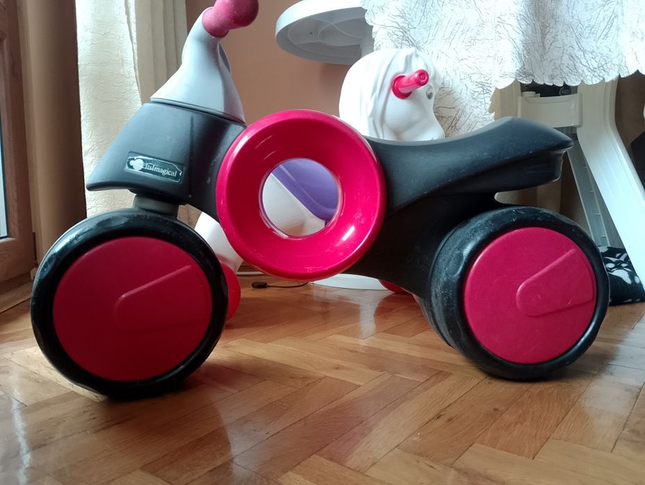 Моторче и конче за бутане и баланс