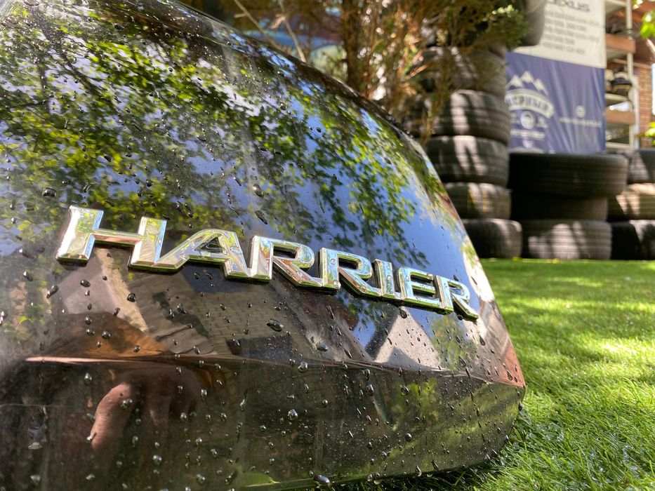 Крышка багажника Harrier 350G