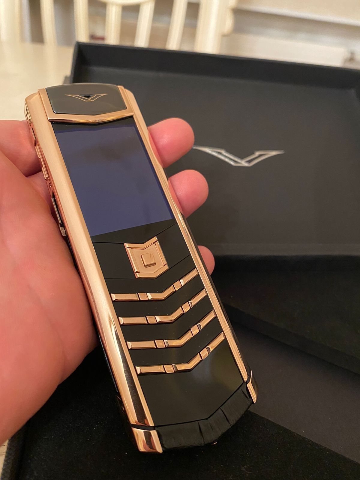 Продам брутальный мужской телефон VERTU Premium: 250 000 тг. - Мобильные  телефоны / смартфоны Актобе на Olx