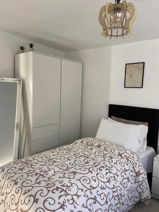 Дава се под наем Къща в Търговище, Център - 50 кв.м за 561 € - Снимка #1