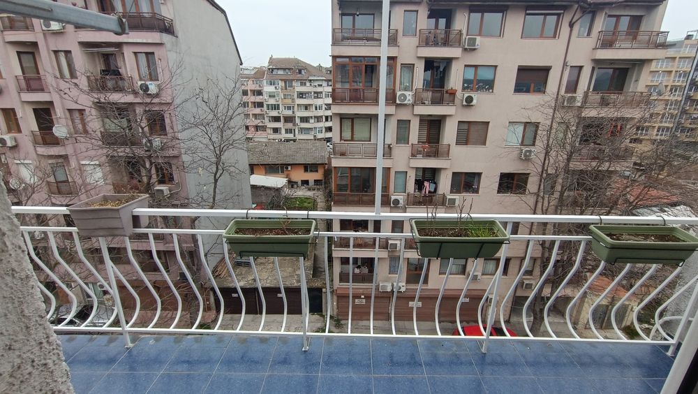 Дава се под наем Тристаен апартамент в Варна, Чайка - 70 кв.м за 459 € - Снимка #8