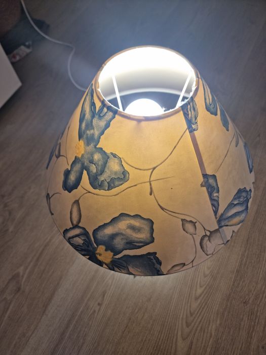 Ретро Дървена Винтидж лампа. 20 евро.