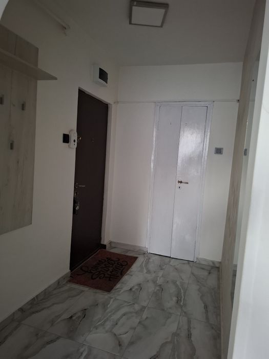 Dau in chirie apartament cu 2 camere, peste drum de Supeco
