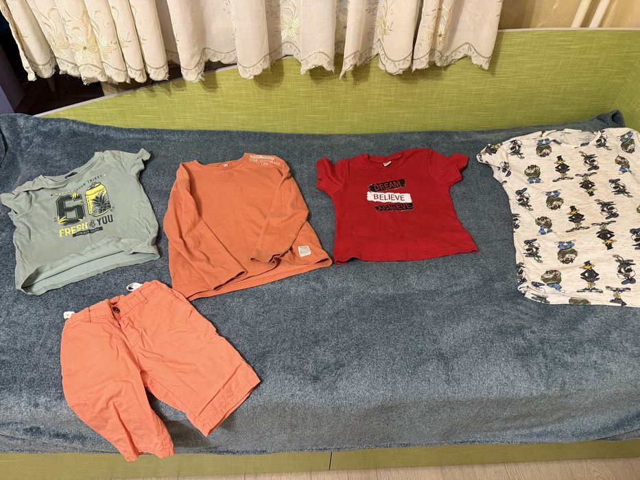 Бесплатно одежда на мальчика и кроссовки