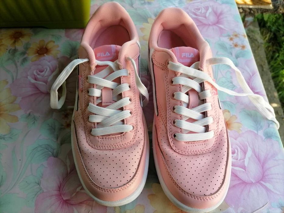 Розови дамски маратонки от естествена кожа, FILA, 38 номер
