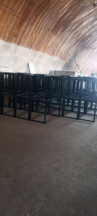 Продам каркасы стол офисный прочный