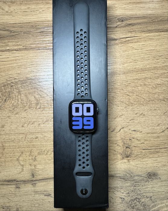 Apple Watch 7 45mm