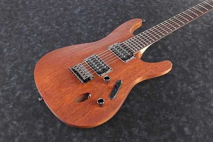 Электрогитара Ibanez S521