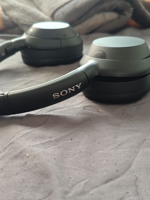 Без проводные наушники Sony