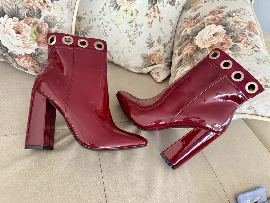 Елегантни Чисто нови дамски боти, цвят бордо #39