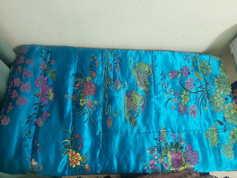 Корпе сатылады. Продам одеяло