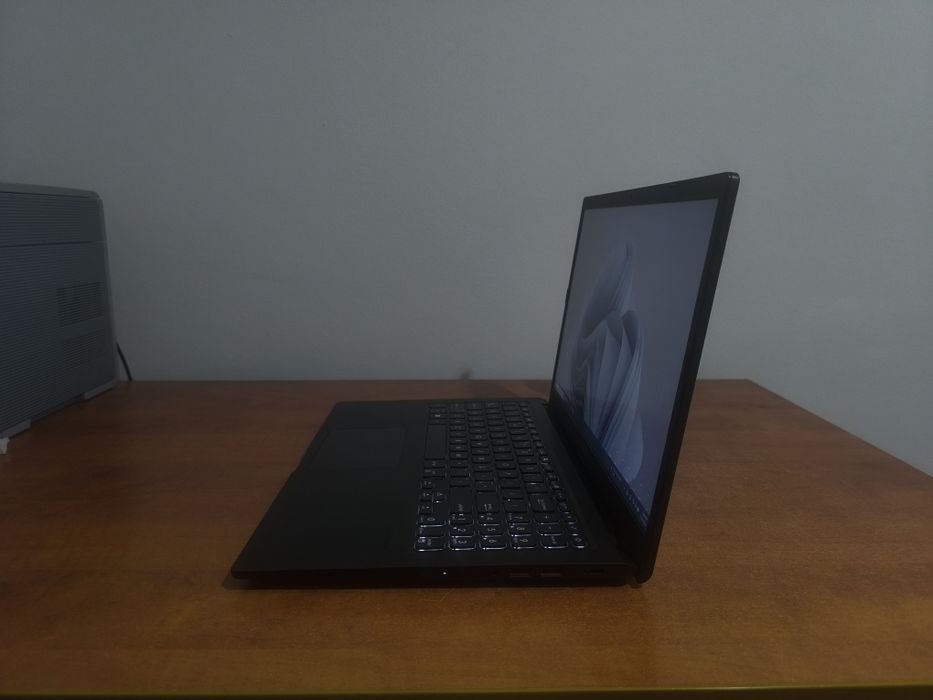 Laptop ASUS VivoBook. VivoBook_ASUS Laptop X515EA_X1500EA