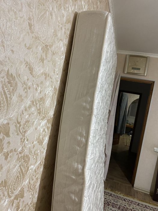 Мебель для спальни матрас