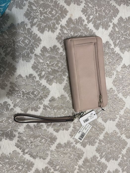 Новый кошелек guess оригинал €59