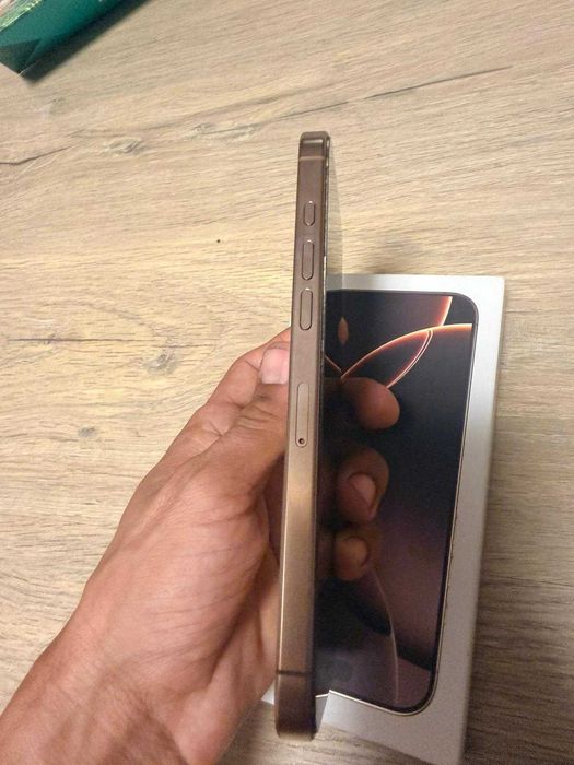 iPhone 16 Pro Max 256GB Desert Titanium – Ca Nou, Cutie, Factură, Baterie 97%
