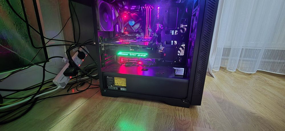 Unitate pc i7 8700+1080ti
