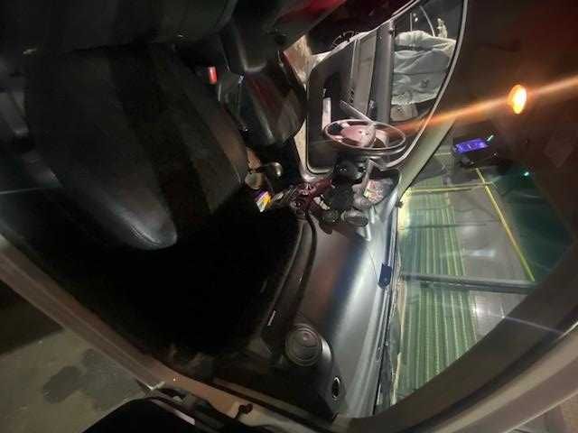 Nexia 3 avtomat  sotiladi kraska yoq 8100$