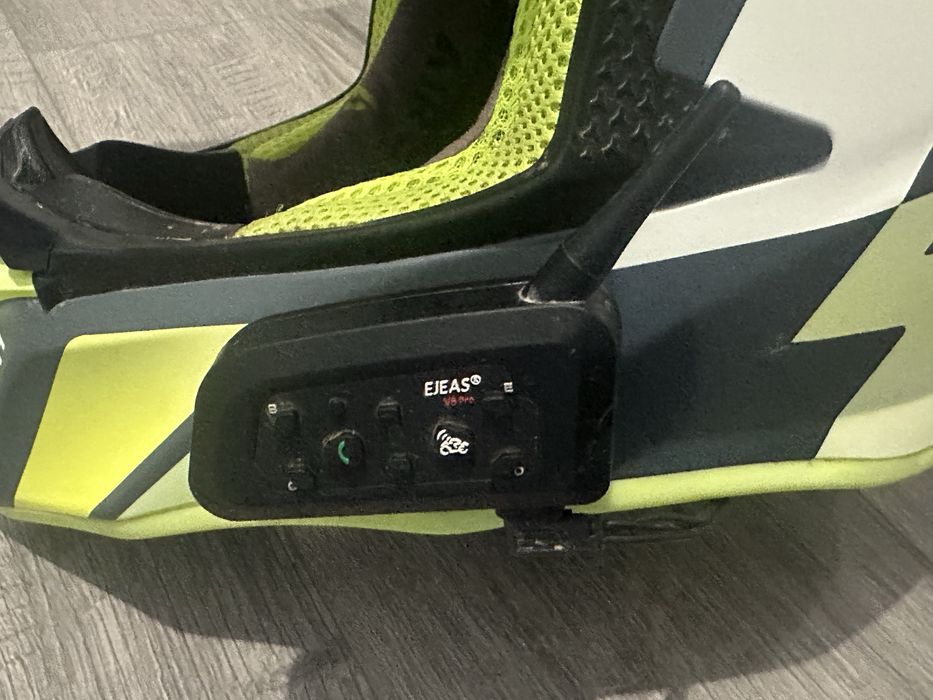 Каска Airoh TWIST 2 xl