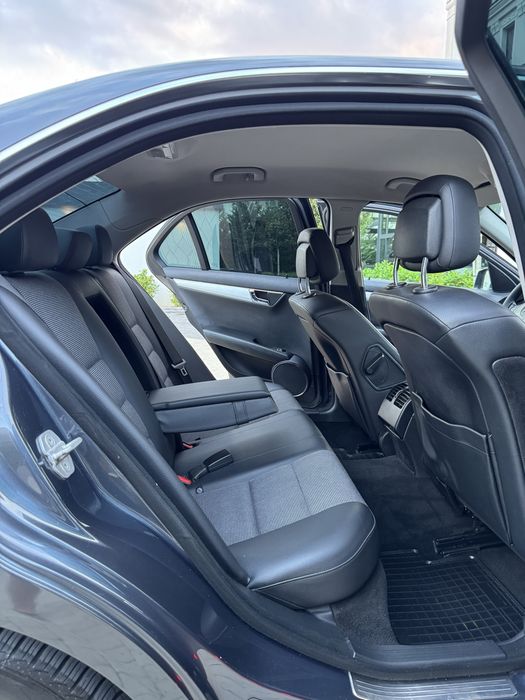 Mercedes-Benz C Class 2011 Blue-Efficiency *EURO-5*  Avantgarde
