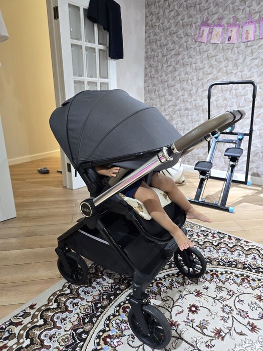 Коляска. 
Прогулочная коляска. 
Коляска Kidilo d900.